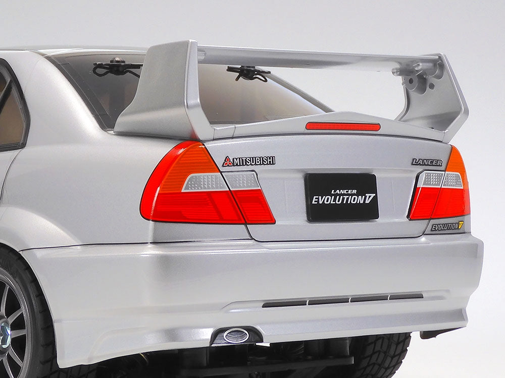 Tamiya 1/10 RC 58713 Mitsubishi Lancer Evolution V TT02