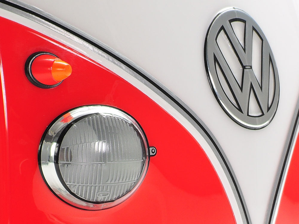 Tamiya 1/10 RC 47420 Volkswagen Bus Pre-Painted Type 2 M-06
