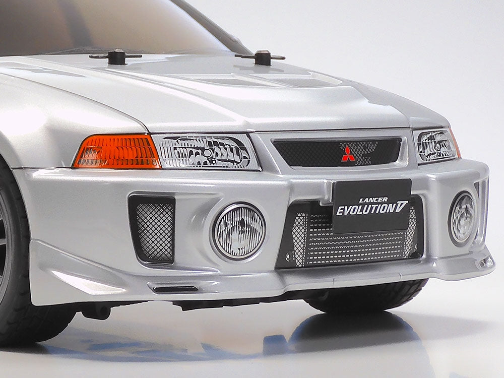 Tamiya 1/10 RC 58713 Mitsubishi Lancer Evolution V TT02